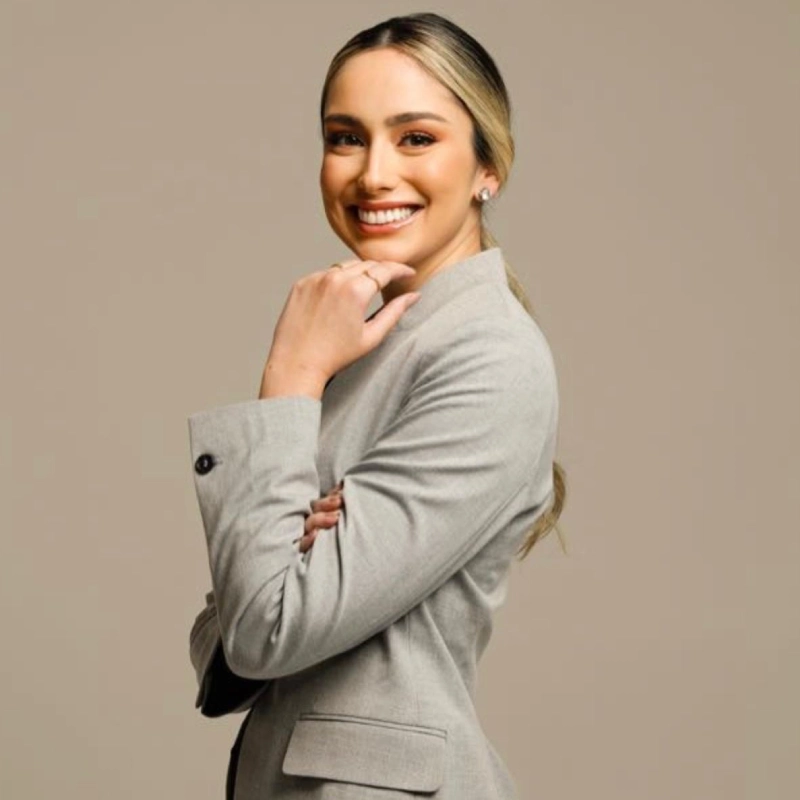 Dr. Stephanie Rugeri de Souza